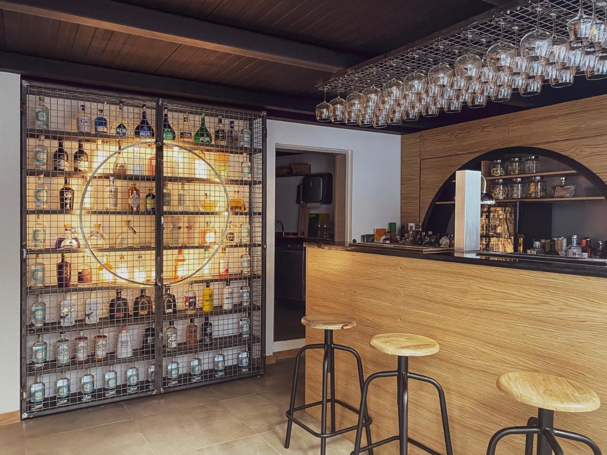 Pate'O Hostel & Suites Овар Екстер'єр фото